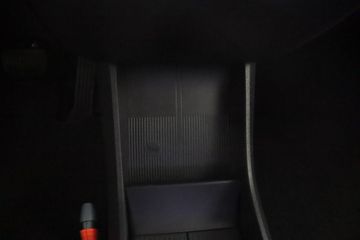 Voertuigafbeelding 12