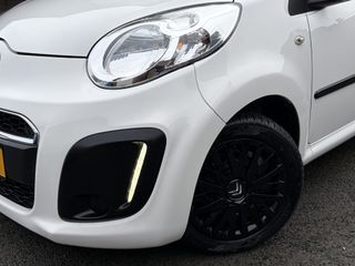 Voertuigafbeelding 10