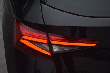 Voertuigafbeelding 31