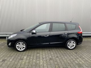 Voertuigafbeelding 8