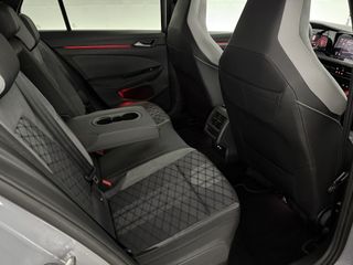 Voertuigafbeelding 39