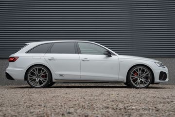 Voertuigafbeelding 4