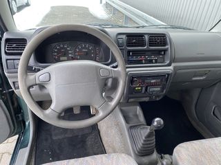 Voertuigafbeelding 3