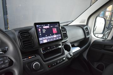 Voertuigafbeelding 11