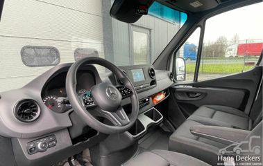 Voertuigafbeelding 8