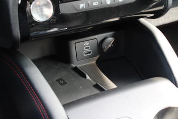 Voertuigafbeelding 37