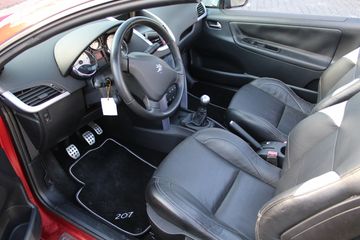 Voertuigafbeelding 13