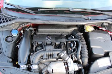 Voertuigafbeelding 21