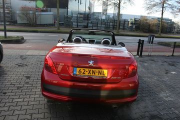 Voertuigafbeelding 5