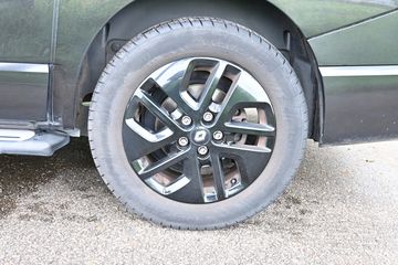 Voertuigafbeelding 19