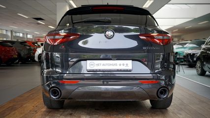 Voertuigafbeelding 10