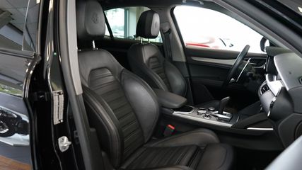 Voertuigafbeelding 32