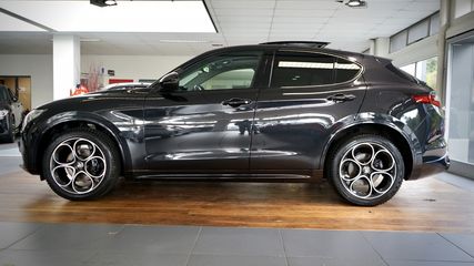 Voertuigafbeelding 6