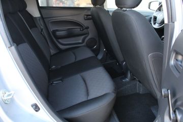 Voertuigafbeelding 10