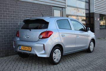 Voertuigafbeelding 4