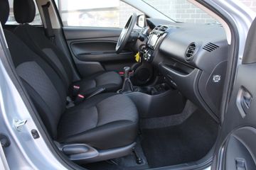 Voertuigafbeelding 8