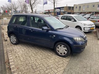 Voertuigafbeelding 3