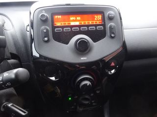 Voertuigafbeelding 12