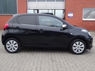 Voertuigafbeelding 4