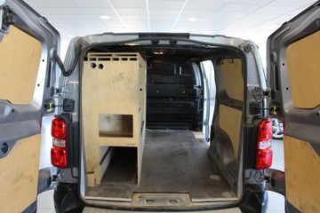 Voertuigafbeelding 5