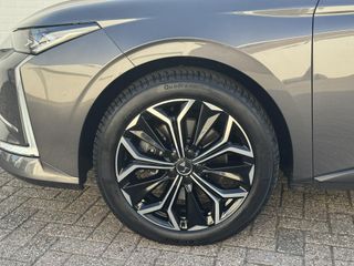 Voertuigafbeelding 13