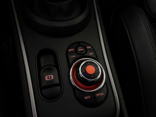 Voertuigafbeelding 35