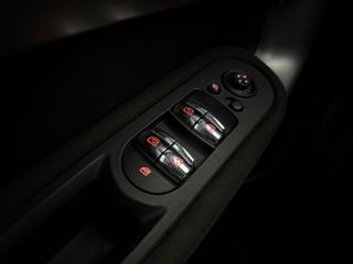 Voertuigafbeelding 37