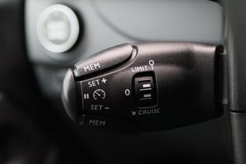 Voertuigafbeelding 38