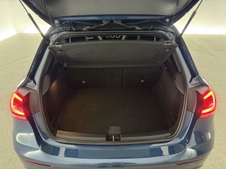 Voertuigafbeelding 35