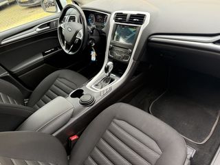 Voertuigafbeelding 6