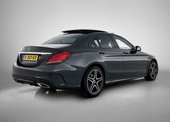 Voertuigafbeelding 3