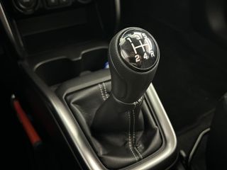 Voertuigafbeelding 17