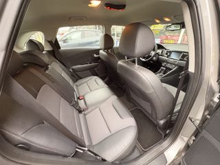 Voertuigafbeelding 9