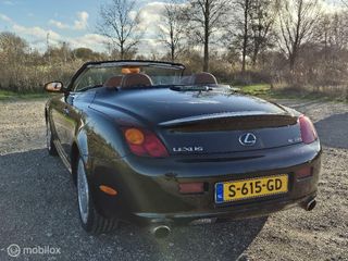 Voertuigafbeelding 6