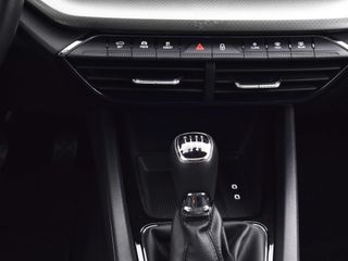 Voertuigafbeelding 25