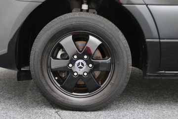 Voertuigafbeelding 24