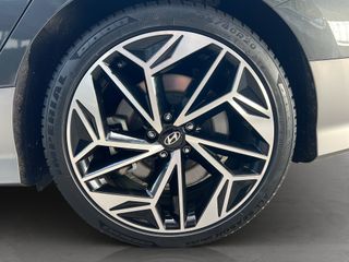 Voertuigafbeelding 10