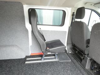 Voertuigafbeelding 12