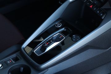 Voertuigafbeelding 27