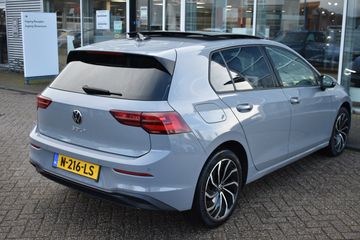 Voertuigafbeelding 3