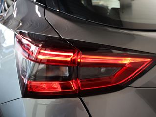 Voertuigafbeelding 13