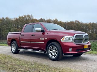 Voertuigafbeelding 6