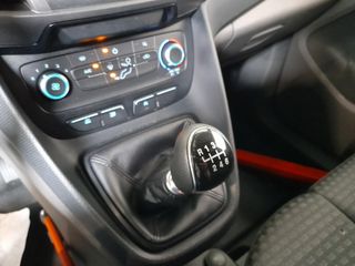 Voertuigafbeelding 26