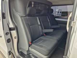 Voertuigafbeelding 18