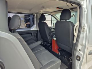 Voertuigafbeelding 19