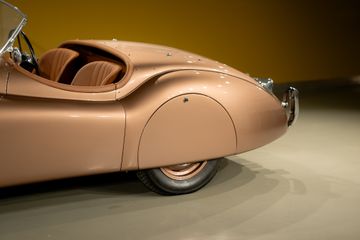 Voertuigafbeelding 6