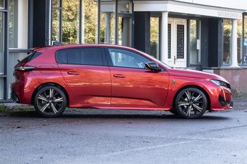 Voertuigafbeelding 3