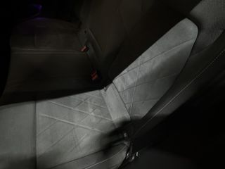 Voertuigafbeelding 26