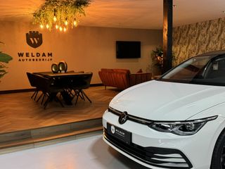 Voertuigafbeelding 8