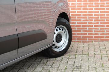 Voertuigafbeelding 23